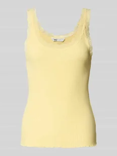 Top o kroju slim fit z prążkowaniem model ‘SARA’ - Koszulki i topy damskie - miniaturka - grafika 1