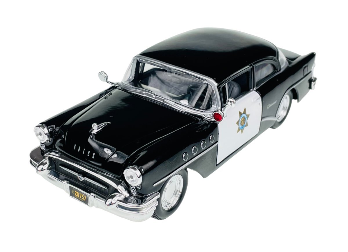 MAISTO 1955 BUICK CENTURY POLICJA 1:26 31295