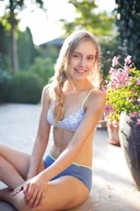 Biustonosze - BIUSTONOSZ KEY TBM-854 A7 (kolor biały, rozmiar 65BB) - miniaturka - grafika 1