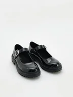 Buty dla dziewczynek - Reserved - Lakierowane loafersy - czarny - miniaturka - grafika 1