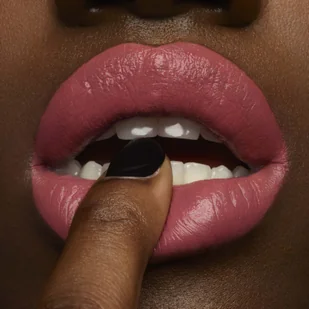 Yves Saint Laurent Rouge Pur Couture szminka o działaniu nawilżającym odcień 155 Nu Imprevu 3,8 g - Szminki - miniaturka - grafika 7
