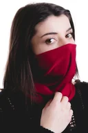 Manekiny wystawowe - Rovicky manekin, chusta, wykonana z gładkiego materiału, czerwona - miniaturka - grafika 1