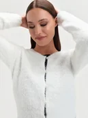 Swetry damskie - Biały kardigan z ozdobnymi guzikami - miniaturka - grafika 1