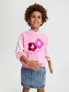 Swetry dla dziewczynek - Sinsay - Bluza z kapturem - różowy - grafika 1
