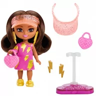Lalki dla dziewczynek - Lalka Barbie Extra Mini Minis brunetka czapka z daszkiem Mattel - miniaturka - grafika 1