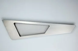 Designerski uchwyt "Trapeze" do drzwi zewnętrznych - Klamki - miniaturka - grafika 1