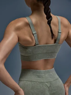 4F Biustonosz do jogi i pilatesu ze średnim wsparciem damski - zielony XS/S - Bielizna sportowa damska 4F Biustonosz do jogi i pilatesu ze średnim wsparciem damski - zielony XS/S - Bielizna sportowa damska - miniaturka - grafika 1