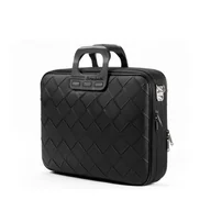Torby na laptopy - Bombata business Intrecciato allblack torba do laptopa 15-16" czarna - miniaturka - grafika 1