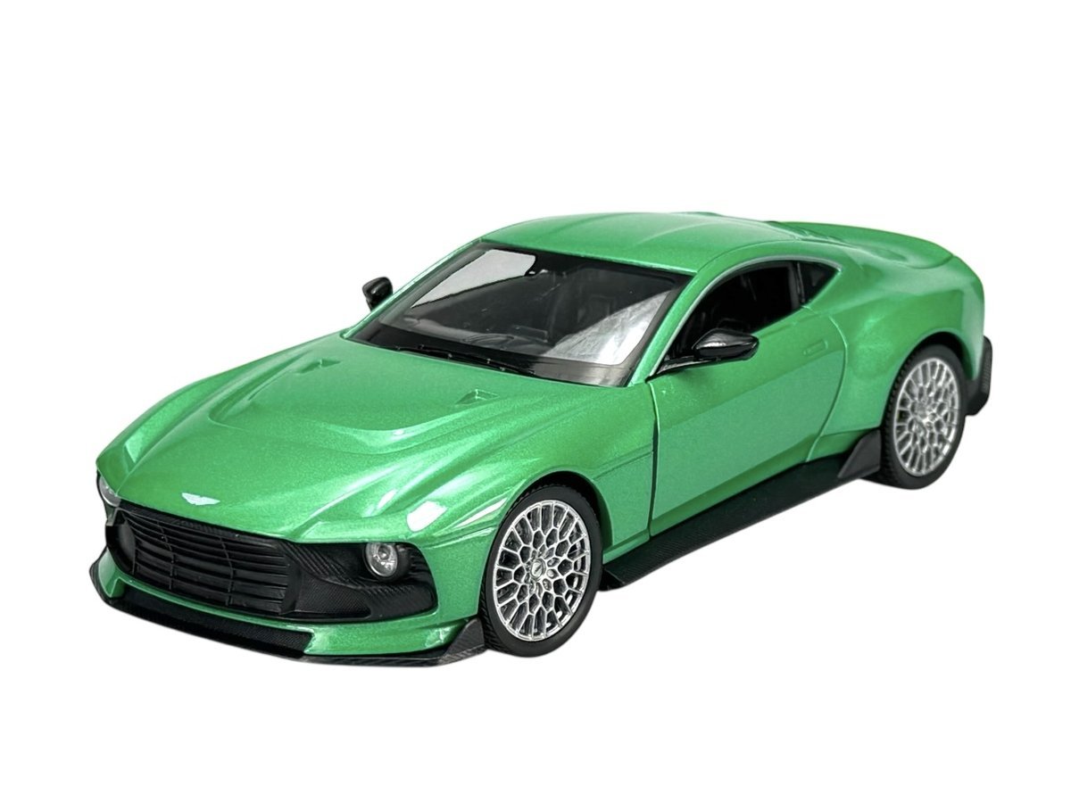 WELLY ASTON MARTIN VALOUR ZIELONY 1:24 SAMOCHÓD NOWY METALOWY MODEL