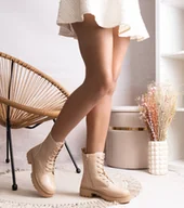 Botki damskie - Beżowe ocieplane klasyczne botki Edmunda-37 - miniaturka - grafika 1