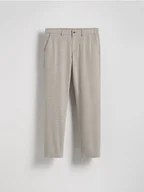 Spodnie męskie - Reserved - Spodnie chino slim z wiskozą - beżowy - miniaturka - grafika 1