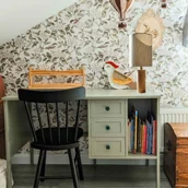 Szafy i szafki dla dzieci - Biurko Vintage Eukaliptus - miniaturka - grafika 1