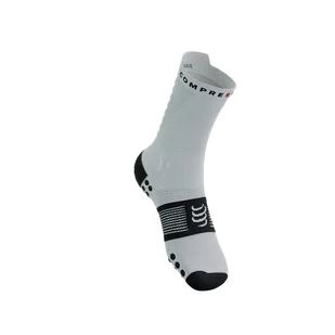 COMPRESSPORT Skarpetki do biegania trailowe ProRacing Socks V4 Trail white/black - Skarpetki sportowe męskie - miniaturka - grafika 2