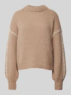 Swetry damskie - Sweter z dzianiny o kroju relaxed fit z detalem w kontrastowym kolorze model ‘FENG’ - miniaturka - grafika 1