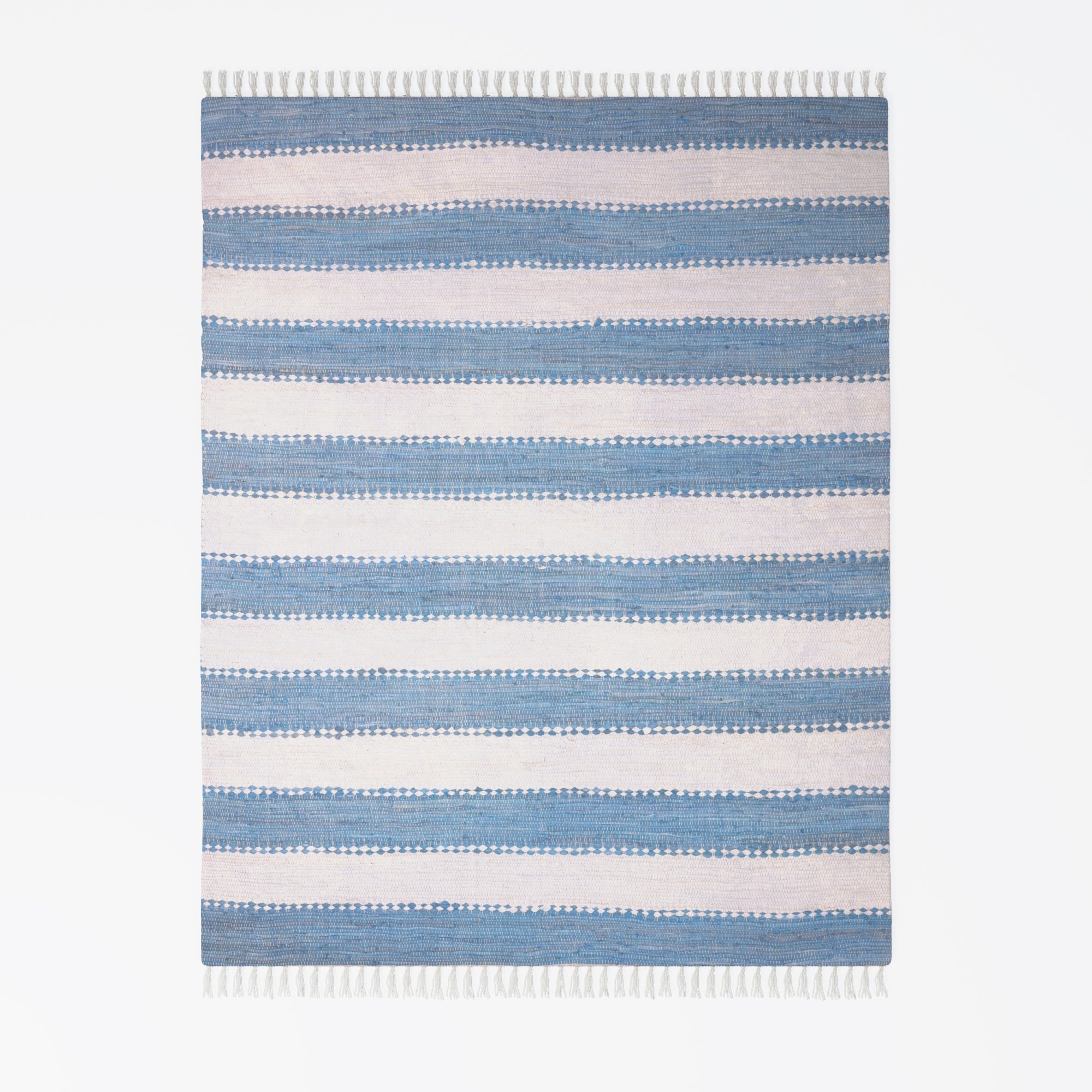 Dywan patchworkowy MY-RUG, Aarav, 110x60, Chindi jasnoniebieski, wykonany z resztek bawełny z recyklingu, ręcznie tkany, dwustronny, z frędzlami, prostokątny