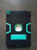 Etui do tabletów - Etui Case do iPad 10,2 Pancerne Czarne z Miętowym - miniaturka - grafika 1