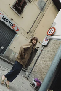 Spodnie veronica marino - Spodnie sportowe damskie Spodnie veronica marino - Spodnie sportowe damskie - miniaturka - grafika 1