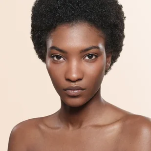 Giorgio Armani Luminous Silk Foundation podkład fluid odcień 10 Warm Almond 30 ml - Podkłady do twarzy - miniaturka - grafika 8