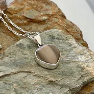 Naszyjniki - SERCE na Walentynki, krzemień pasiasty kolor mocha mousse. - miniaturka - grafika 1