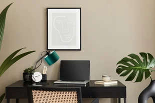 Designerska lampa biurkowa do pracy i nauki HAGA z metalu - Lampy stojące Designerska lampa biurkowa do pracy i nauki HAGA z metalu - Lampy stojące - miniaturka - grafika 1