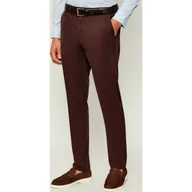 Spodnie męskie - Tommy Hilfiger Spodnie chino Harlem Tapered fit - miniaturka - grafika 1