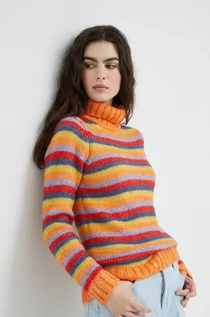 Swetry damskie - Wrangler sweter z domieszką wełny damski kolor pomarańczowy z golfem - grafika 1