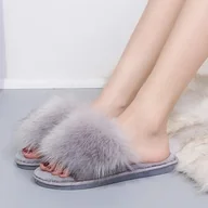 Kapcie damskie - Kapcie z futerkiem - Szary 36-37 - miniaturka - grafika 1