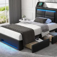 Meble do sypialni - Łóżko z szufladami 90x200 cm ze sztucznej skóry - z diodami LED i portami ładowania (przewodowymi i bezprzewodowymi) - Czarne - miniaturka - grafika 1