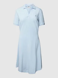 Sukienka polo o długości do kolan ze wzorem w paski - Sukienki - miniaturka - grafika 1