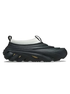 Crocs Slippersy "Echo Storm" w kolorze czarnym - Kapcie damskie - miniaturka - grafika 1