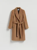Płaszcze damskie - Reserved - Płaszcz z wiązanym paskiem - beżowy - miniaturka - grafika 1