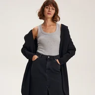 Bluzy damskie - Reserved - Bluza z kapturem - czarny - miniaturka - grafika 1