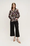 Koszule damskie - Kobieca koszula z nadrukiem w kolorowe kwiaty - Greenpoint - miniaturka - grafika 1