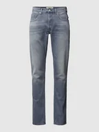 Spodnie męskie - Jeansy o kroju regular slim fit z wpuszczanymi kieszeniami - miniaturka - grafika 1