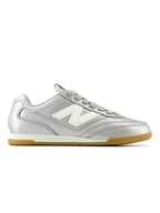 Trampki damskie - New Balance Sneakersy "RC42" w kolorze srebrnym - miniaturka - grafika 1