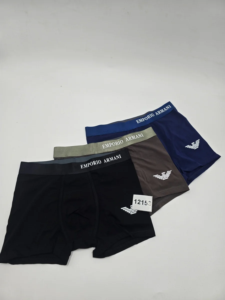 Męskie bokserki bawełniane EMPORIO ARMANI rozmiar XL trzy pary ...12153…w18