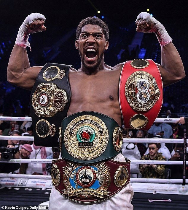PODKŁADKA POD MYSZ Nadruk 22x18 cm Anthony Joshua Box Boxer Tekst Prezent