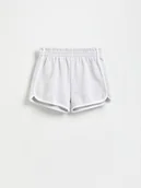 Spodnie i spodenki dla dziewczynek - Reserved - Dresowe szorty z lampasem - jasnoszary - miniaturka - grafika 1