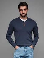Swetry męskie - Sweter męski z wiskozą i rozpinanym dekoltem granatowy V4 OM-SWZS-0124 - Ombre Clothing - miniaturka - grafika 1