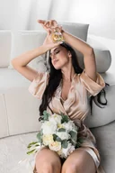 Bielizna nocna - Zestaw Silk Empress Trio – jedwabna koszulka nocna i krótki szlafrok, damskie perfumy z feromonami - miniaturka - grafika 1