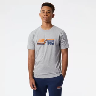 Koszulki sportowe męskie - Męska Koszulka z krótkim rękawem NEW BALANCE NB SPORT CORE PLUS GRAPHIC 1 NBMT23905AG – Szary - grafika 1