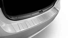 Croni FORD KUGA II 2013-2016 Nakładka na zderzak TRAPEZ Mat FO17UZ2M - Nakładki na zderzak - miniaturka - grafika 1