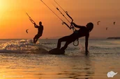 Czasopisma - Kurs Kitesurfingu "Początkujący" dla Dwojga Władysławowo - miniaturka - grafika 1
