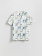 Koszule męskie - Reserved - Koszula regular fit z wiskozy - złamana biel - miniaturka - grafika 1