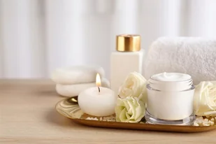 Pakiet Bogini Piękna w Wake Up Beauty w Warszawie - Czasopisma - miniaturka - grafika 1