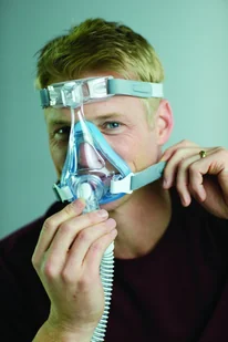 Maska Amara Gel, z portem wydechowym i uprzężą, roz. M - Urządzenia medyczne - miniaturka - grafika 5