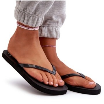 4F Klapki Damskie Sportowe Japonki Czarne r. 39