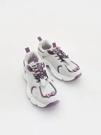 Buty dla dziewczynek - Reserved - Sneakersy Kuromi - jasnoszary - miniaturka - grafika 1