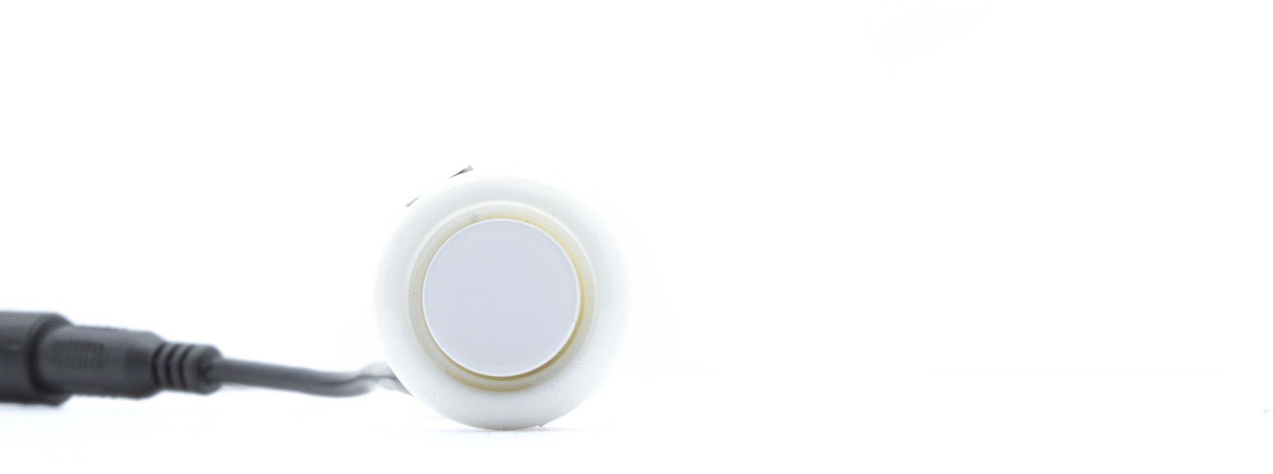 Einparts Automotive EINPARTS CZUJNIK PARKOWANIA 18.5MM BIAŁY NO 56 DO CIĘŻARÓWKI MONTAŻ FLUSH