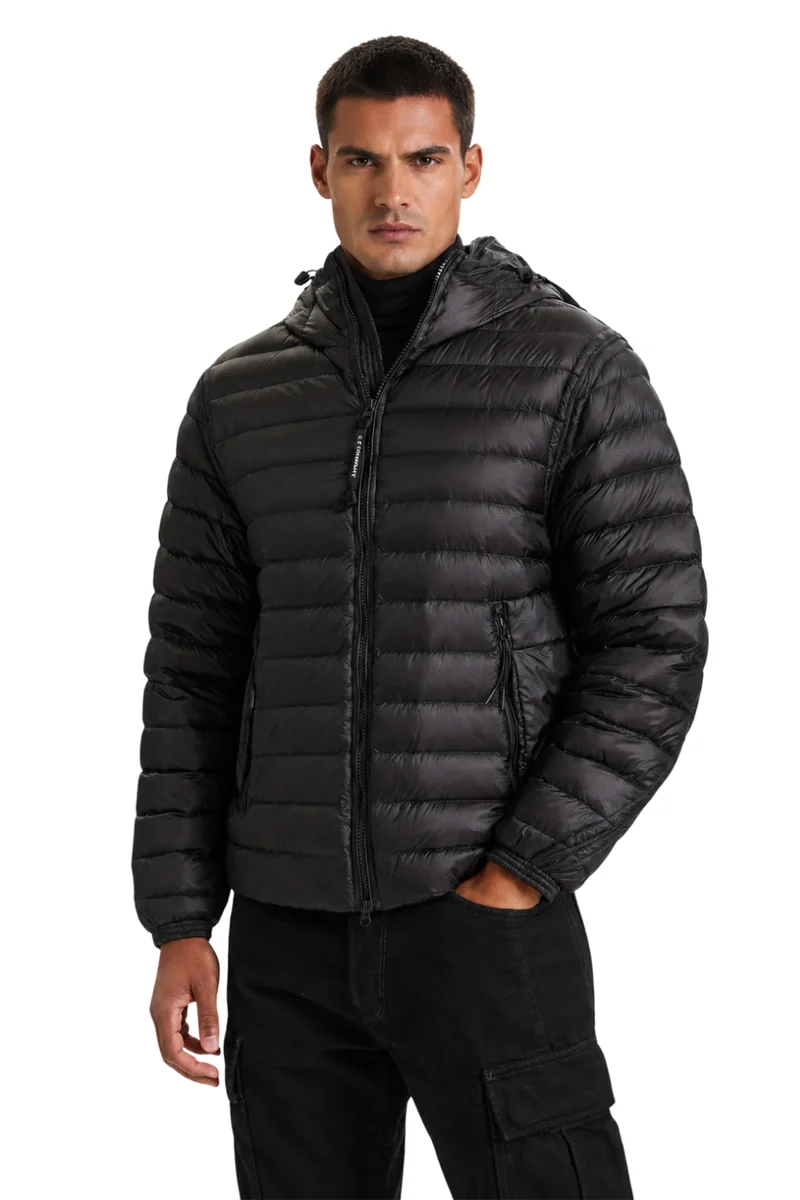 C.P. COMPANY Czarna męska kurtka puchowa MEDIUM JACKET XL